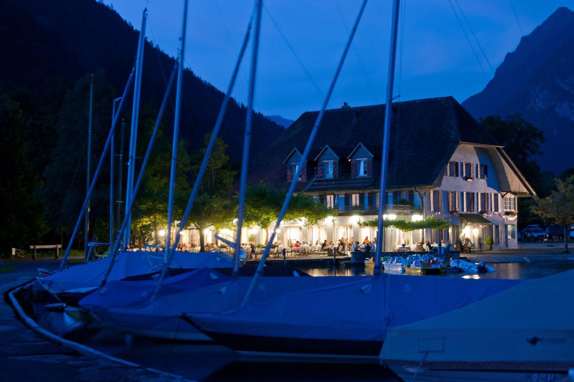 Neuhaus Golf- & Strandhotel Unterseen Eksteriør billede